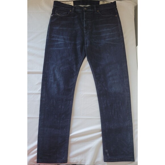 Diesel Other - Diesel D-VIDER Carrot Jeans Mens W31 L32 Dark Wash Denim Button Fly Italy
